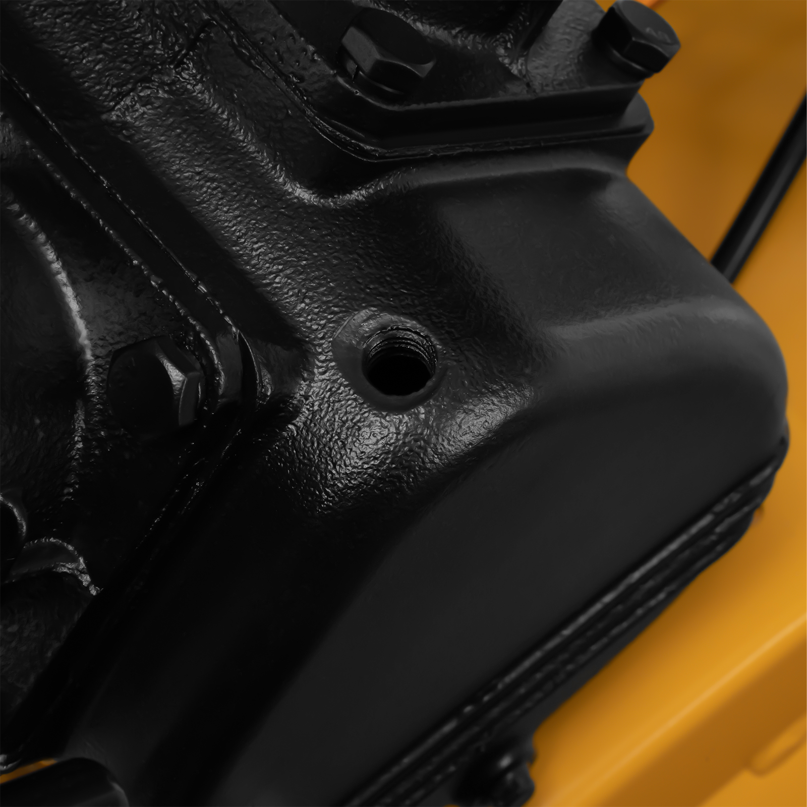 Поршневой компрессор DENZEL BCV2200/100