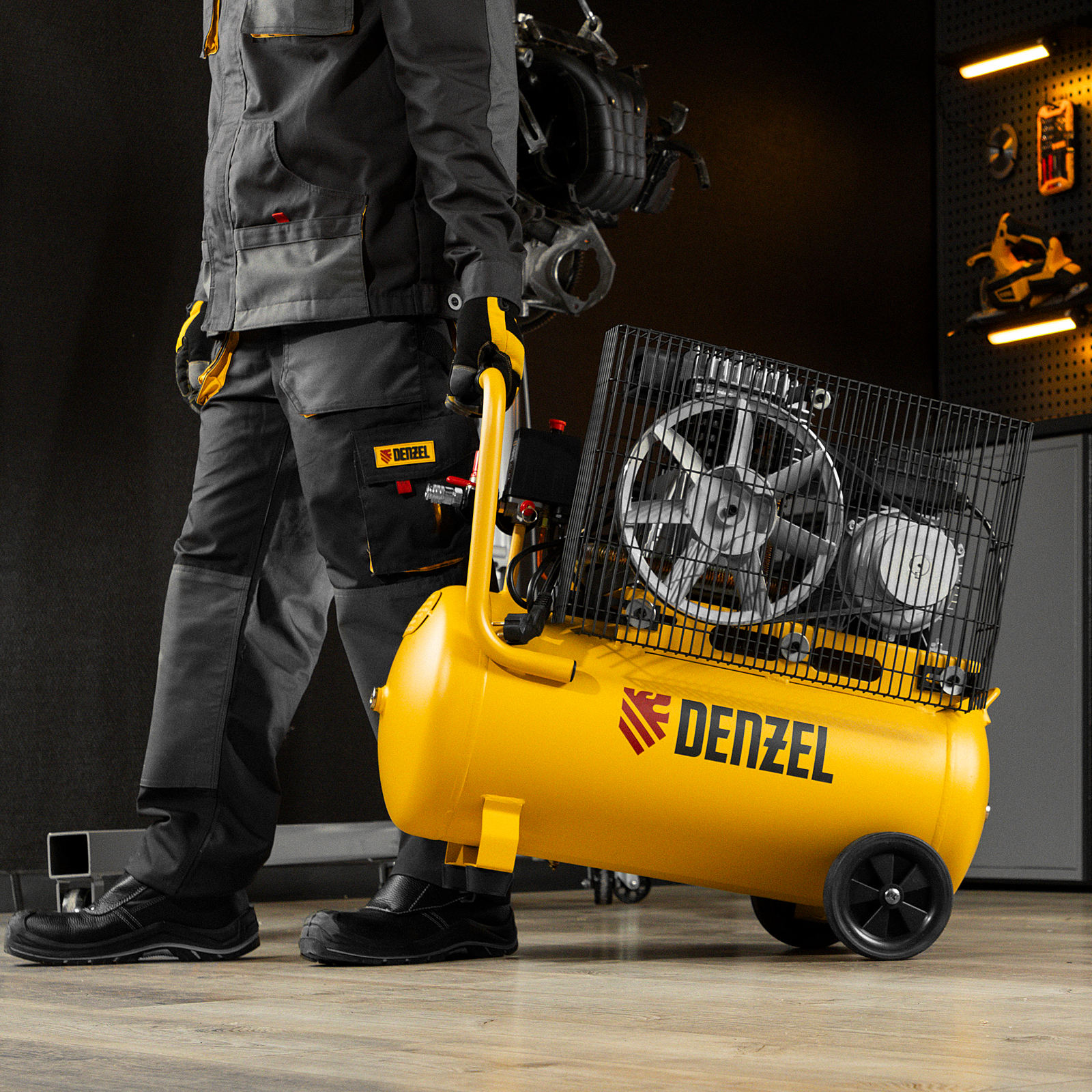 Поршневой компрессор DENZEL BCI2300/50