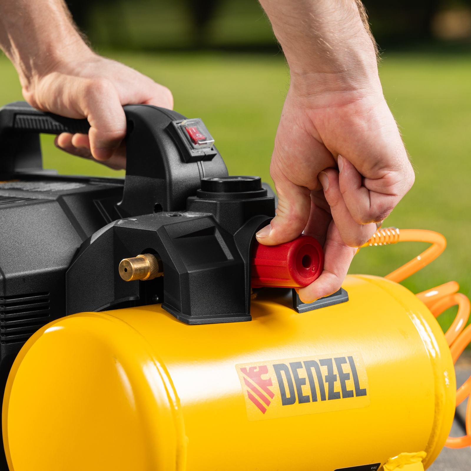 Поршневой компрессор DENZEL DLS750/6