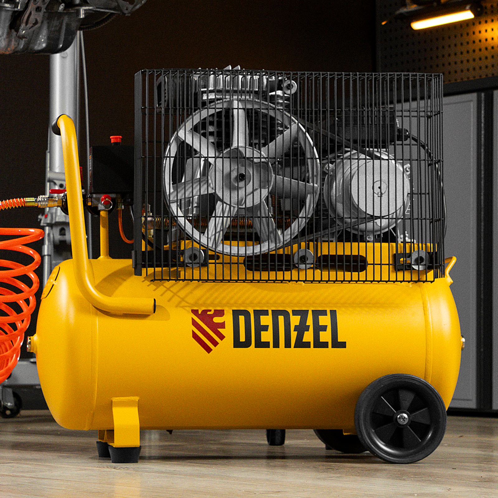 Поршневой компрессор DENZEL BCI2300/50