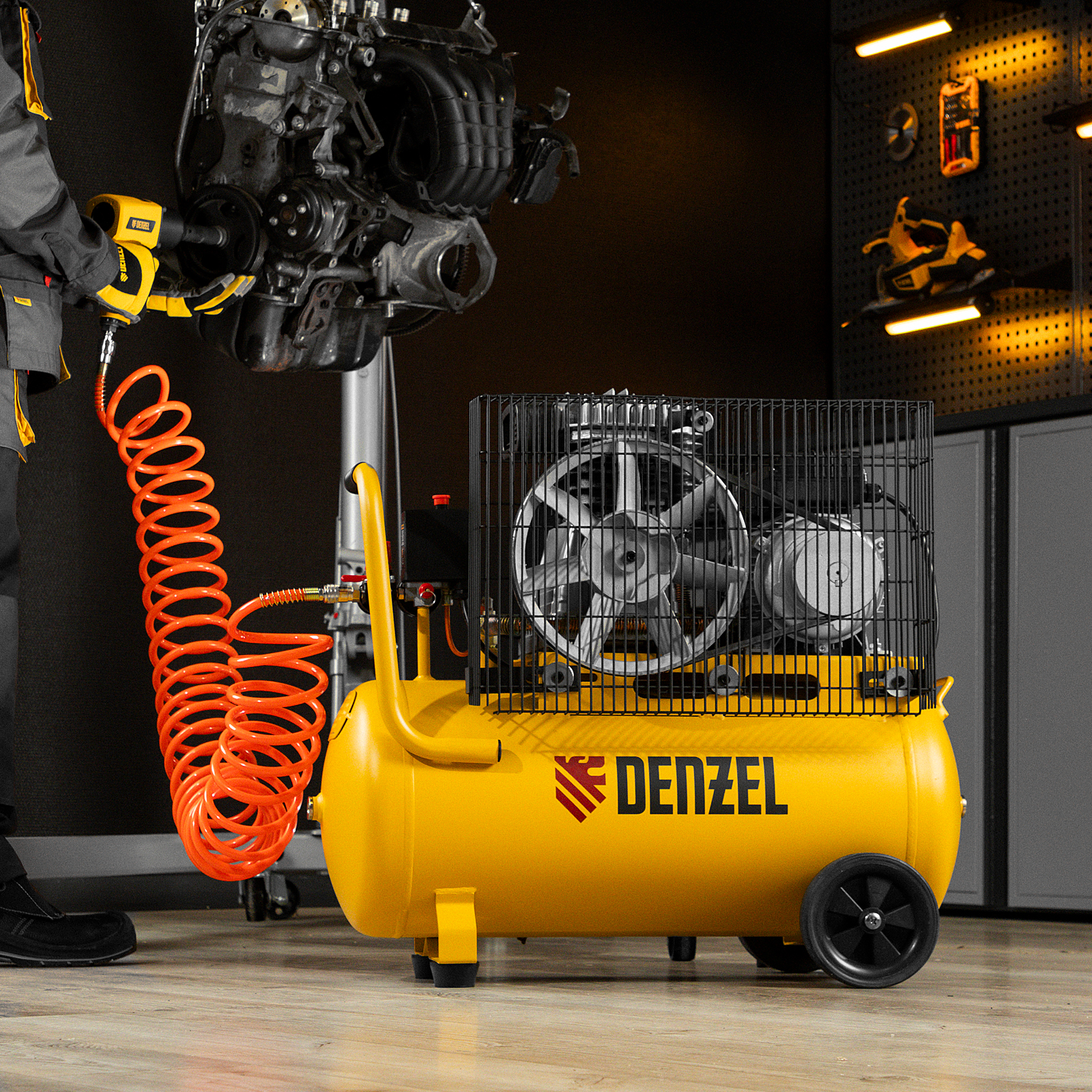 Поршневой компрессор DENZEL BCI2300/50