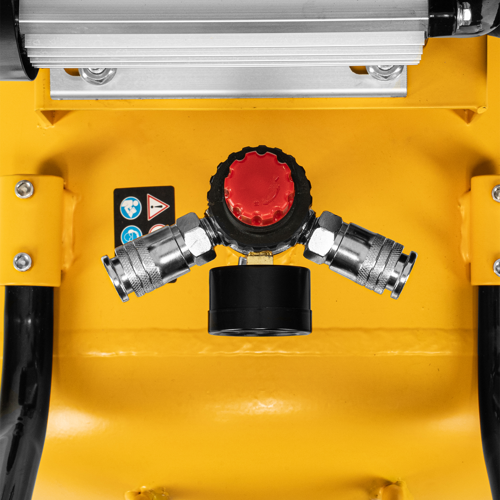 Поршневой компрессор DENZEL BCI 2200/100