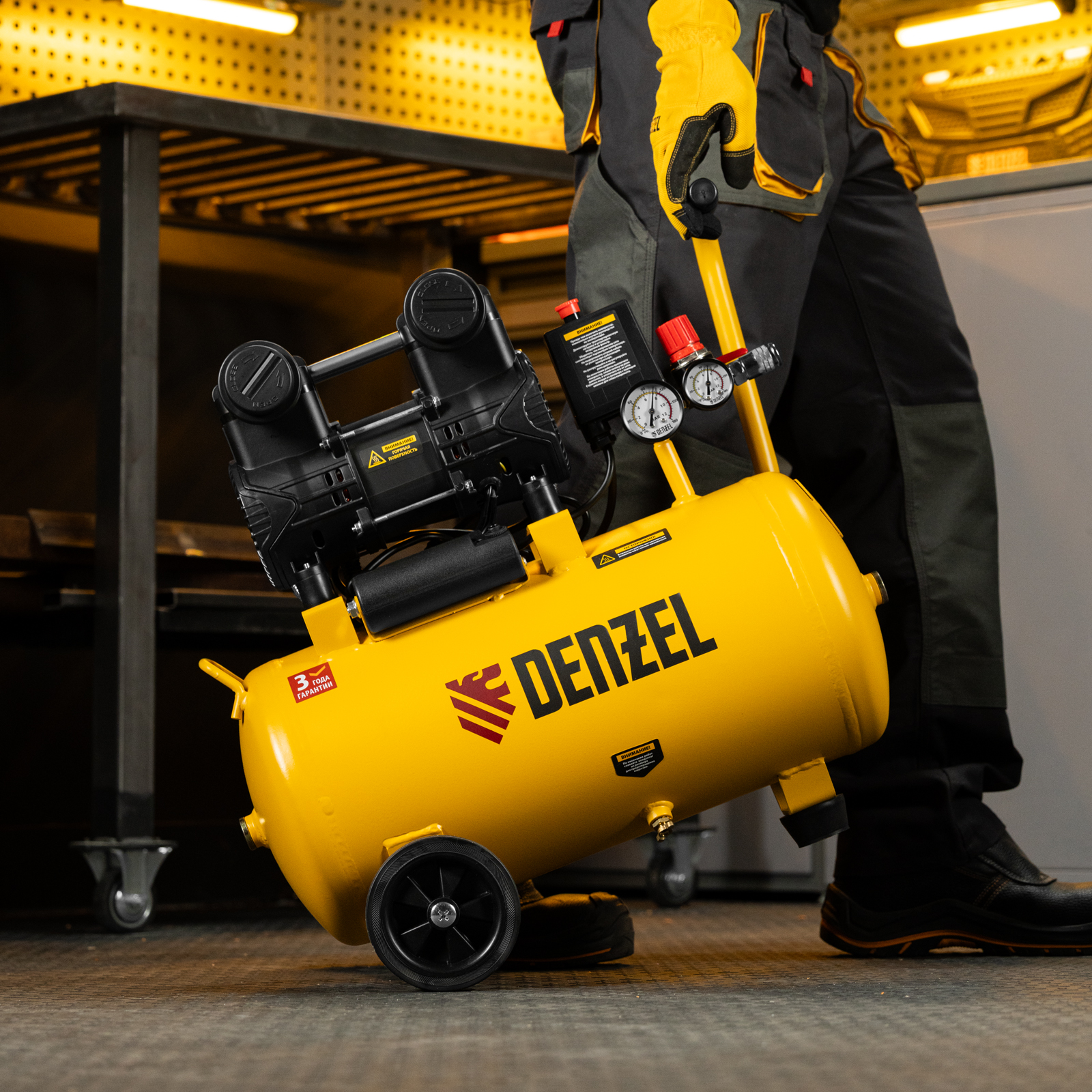 Поршневой компрессор DENZEL DLP-950/24